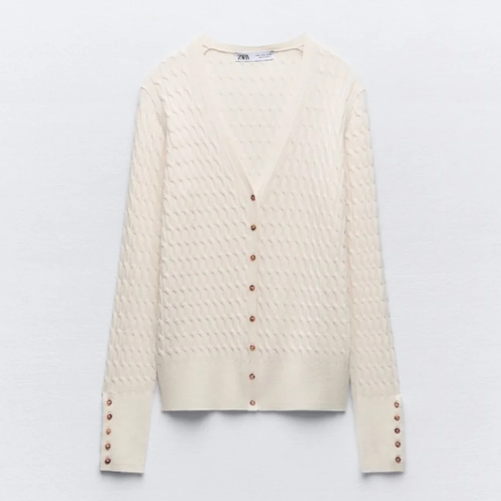 BNWT! Zara cable knit cardigan - Picture 2 of 4